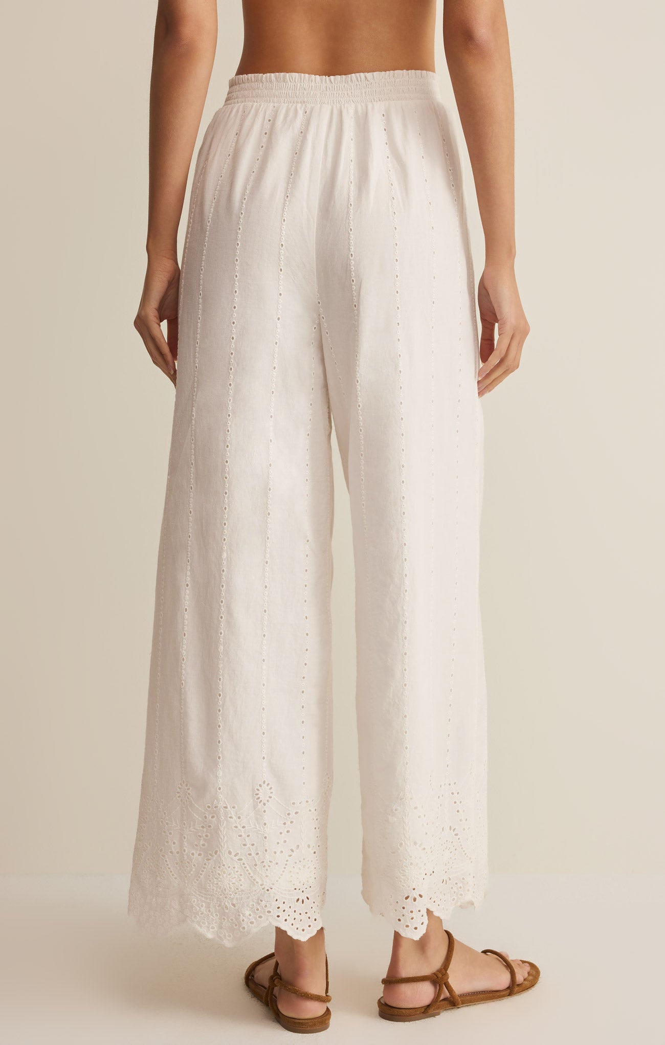 Sea Esta Embroidered Pant