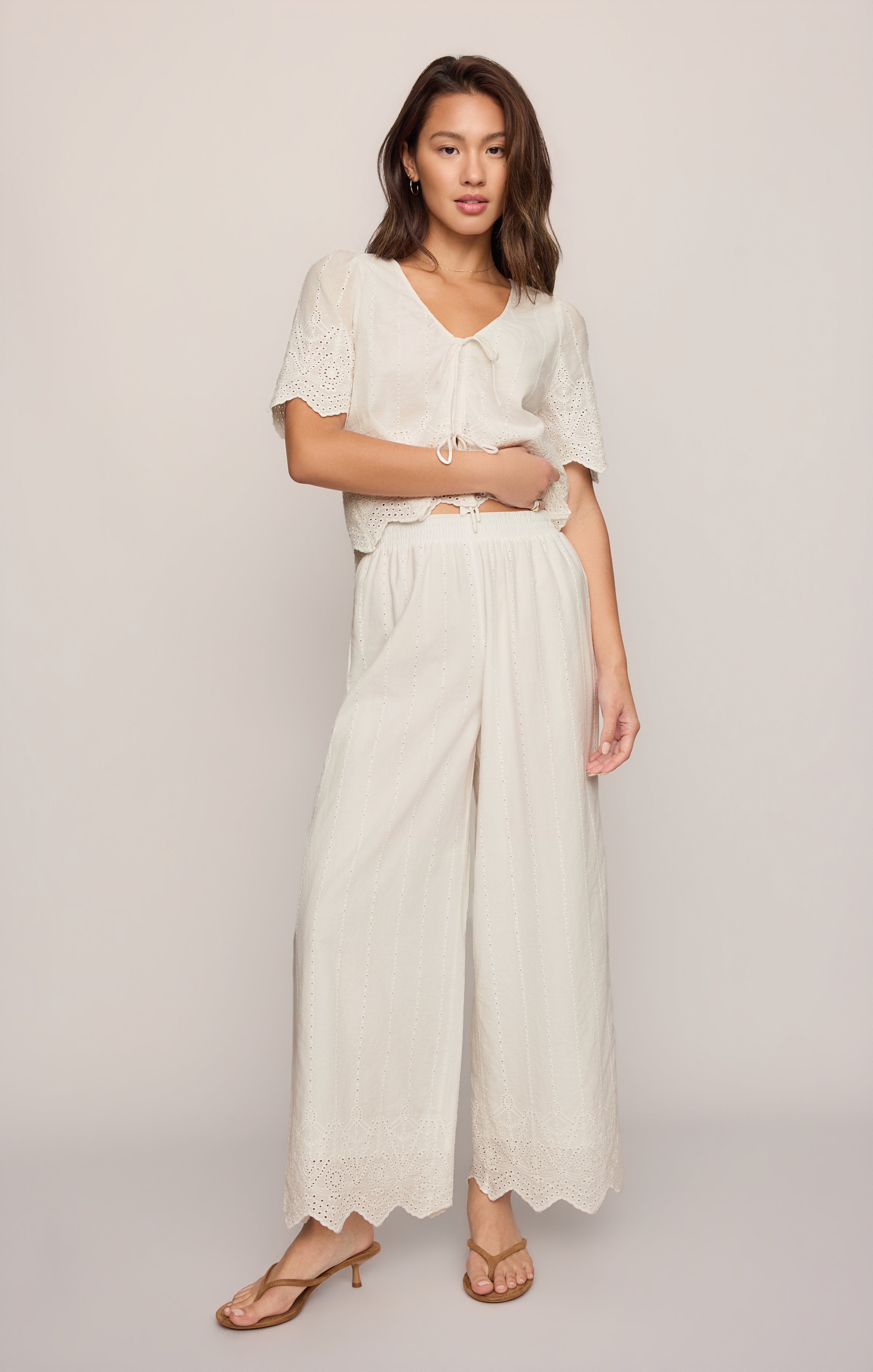 Sea Esta Embroidered Pant