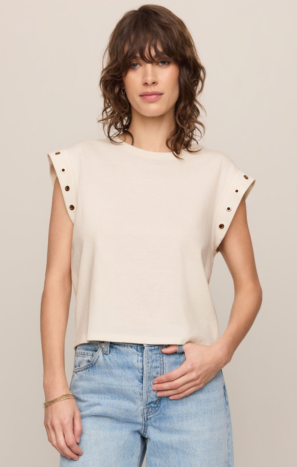 Camino Grommet Muscle Tee
